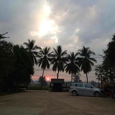 Maiyai Resort - Big Tree Kamphaeng Phet Exterior photo