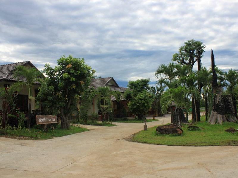 Maiyai Resort - Big Tree Kamphaeng Phet Exterior photo