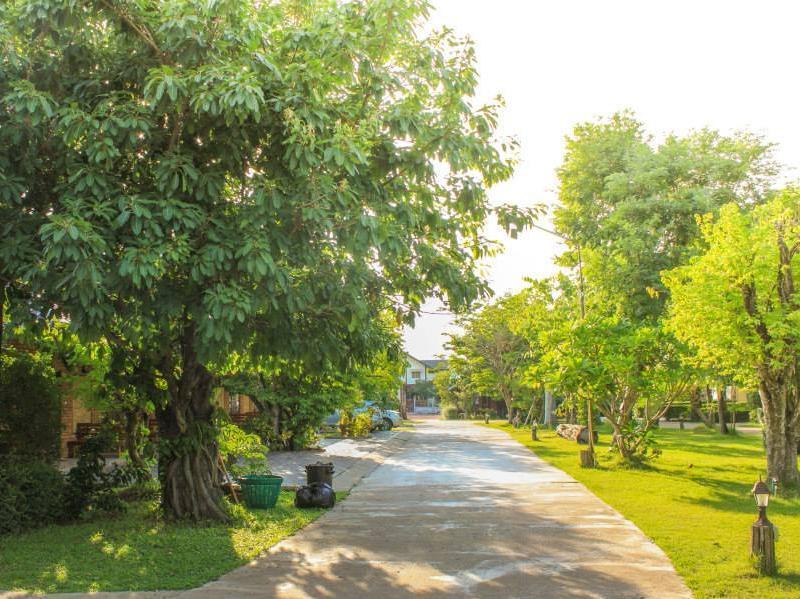 Maiyai Resort - Big Tree Kamphaeng Phet Exterior photo